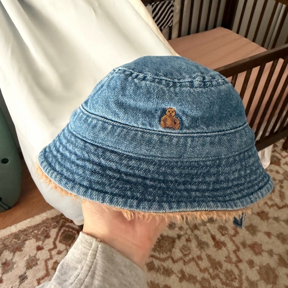 BABY GAP hat - Picture 2 of 12